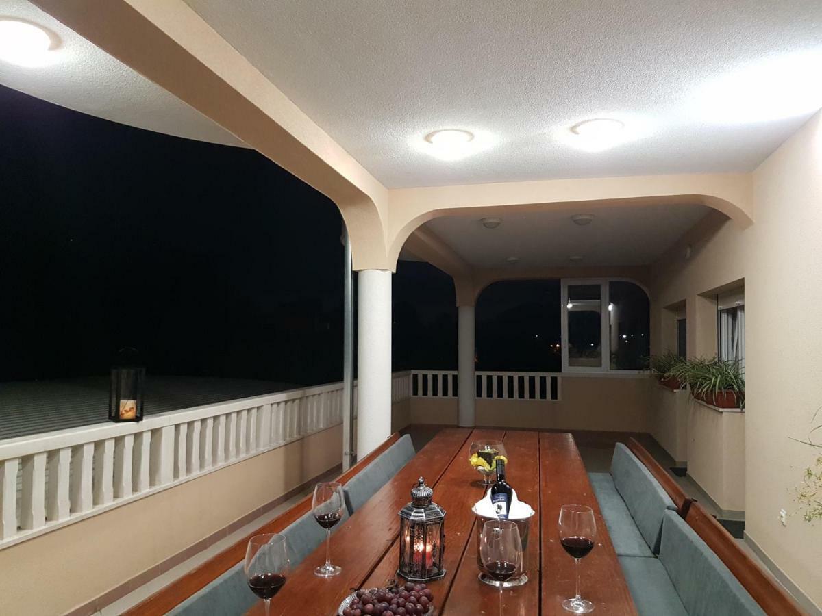 Villa Ana Maria Kamen Kültér fotó